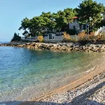 펜션 Awesome In With Kitchen 스토모르스카